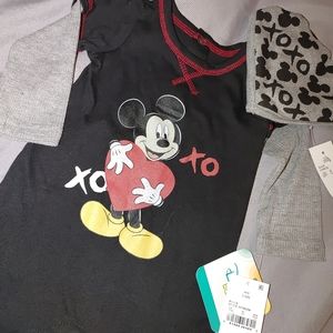 SOLD🚨Mickey mouse valentines romper